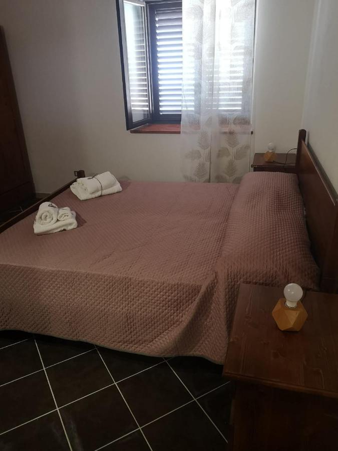 Bed and Breakfast La Rocca Dei Borboni Santa Domenica Talao Exteriér fotografie